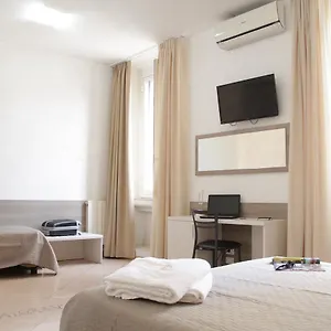 Hotel Siro, Milan