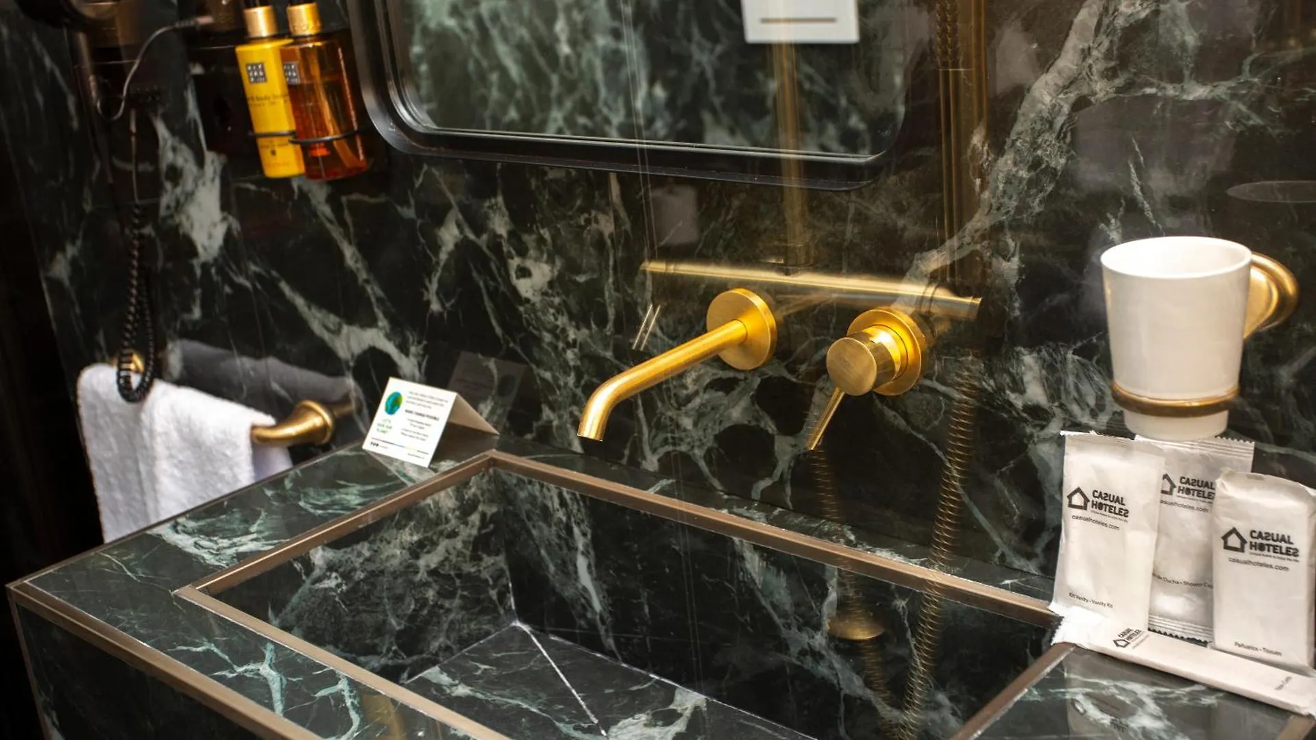 Casual Eclettico Milano Hotel Italy