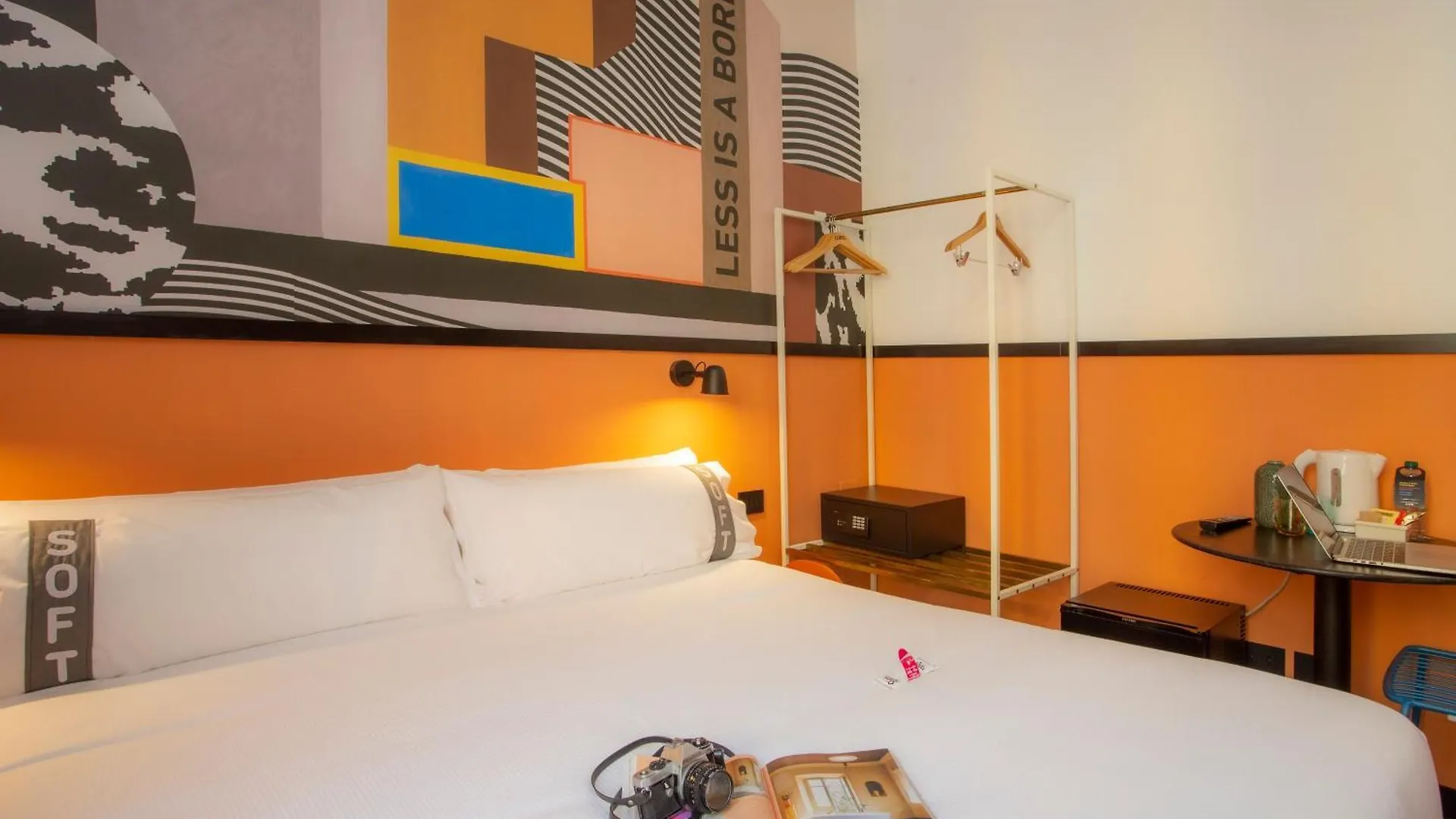Casual Eclettico Milano Hotel 3*, Milan